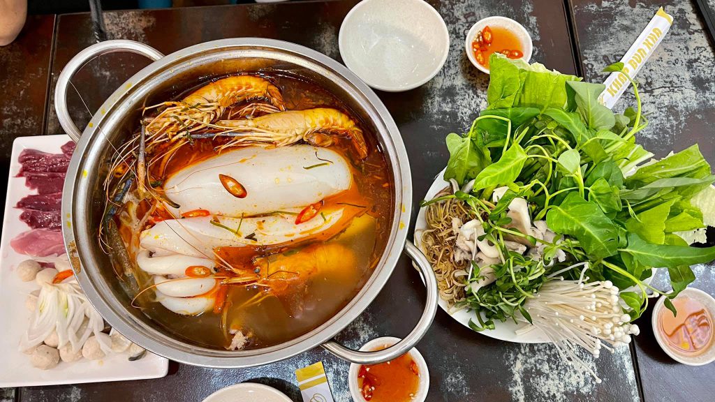 Quán lẩu thái Khap Bun Kha - địa điểm ăn uống nổi tiếng tại Đà Lạt