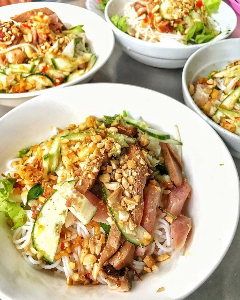 Bún mắm bà Đông - Địa điểm ăn uống ngon, nổi tiếng ở Đà Nẵng
