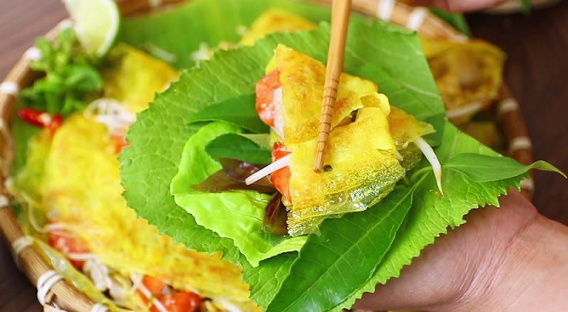 Địa điểm ăn uống ngon, nổi tiếng ở Đà Nẵng - bánh xèo Bà Dưỡng