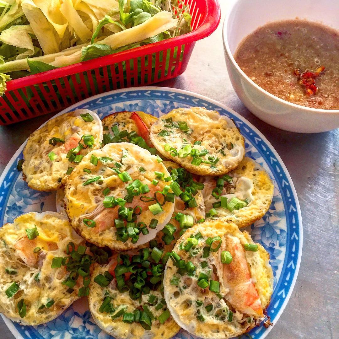 Bánh căn - Địa điểm ăn uống ngon tại Phan Thiết