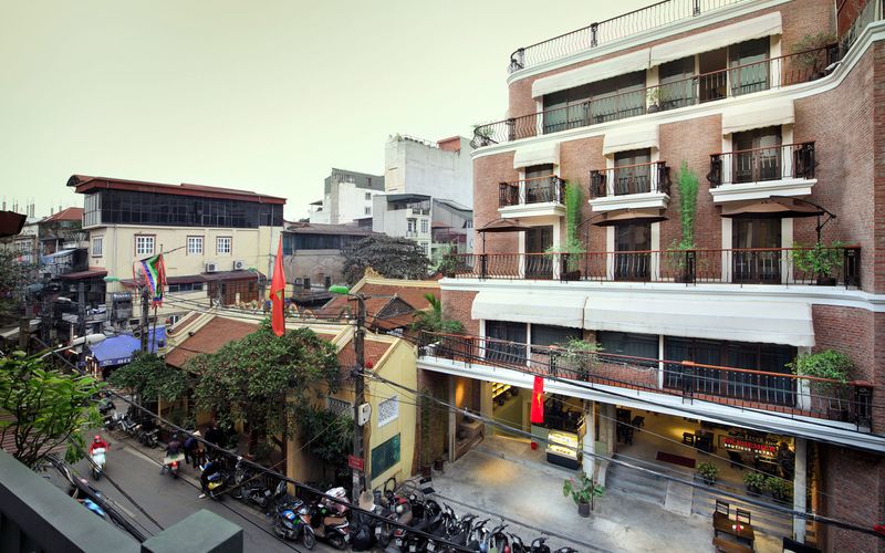Voucher MK Premier Boutique Hà Nội