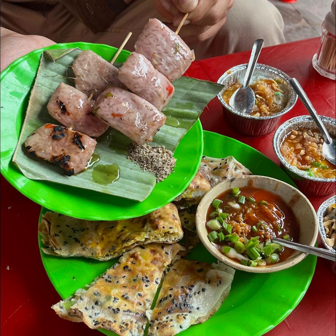Bánh tráng nướng Đà Lạt – món ăn làm say lòng du khách trong những ngày se lạnh của tháng 7