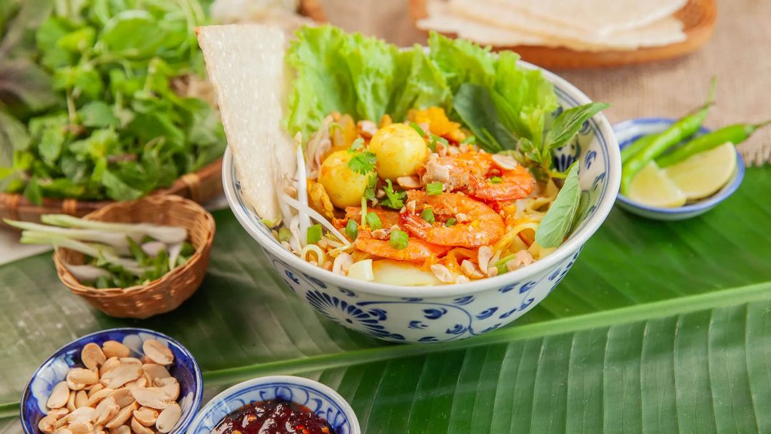 Đến với Đà Lạt không thể không thử Mì Quảng hương vị Đà Lạt