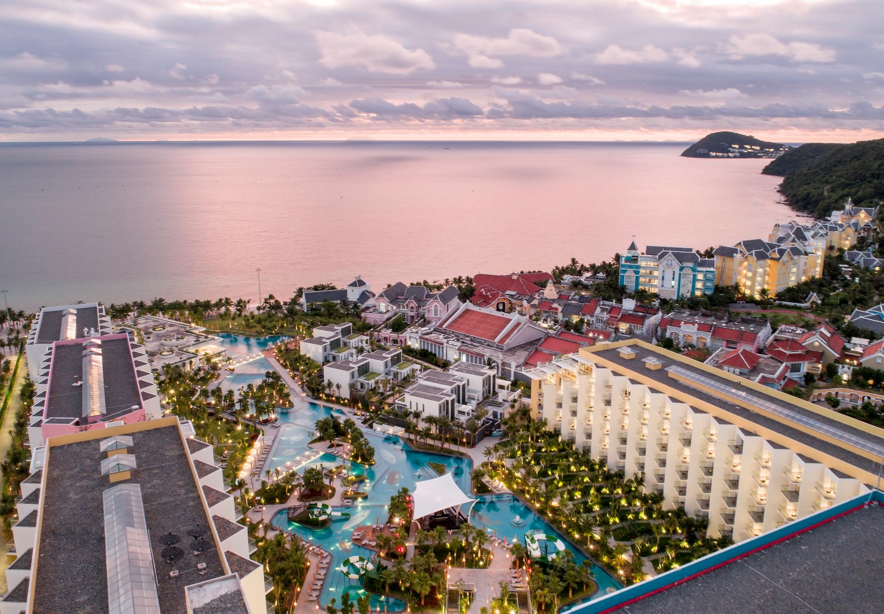 BST 12 resort Phú Quốc có bãi biển riêng Chất Lượng Đáng Tiền 9