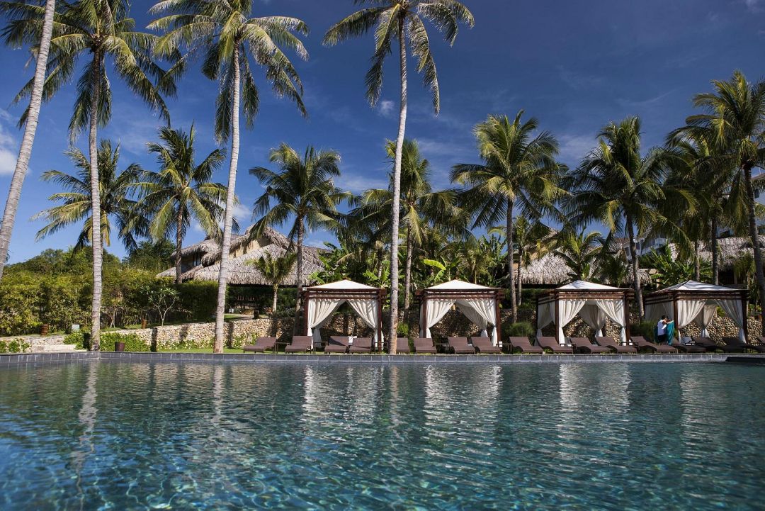 Aroma Beach Resort Mũi Né sở hữu hồ bơi có view nhìn ra biển, rất thích hợp để xả 