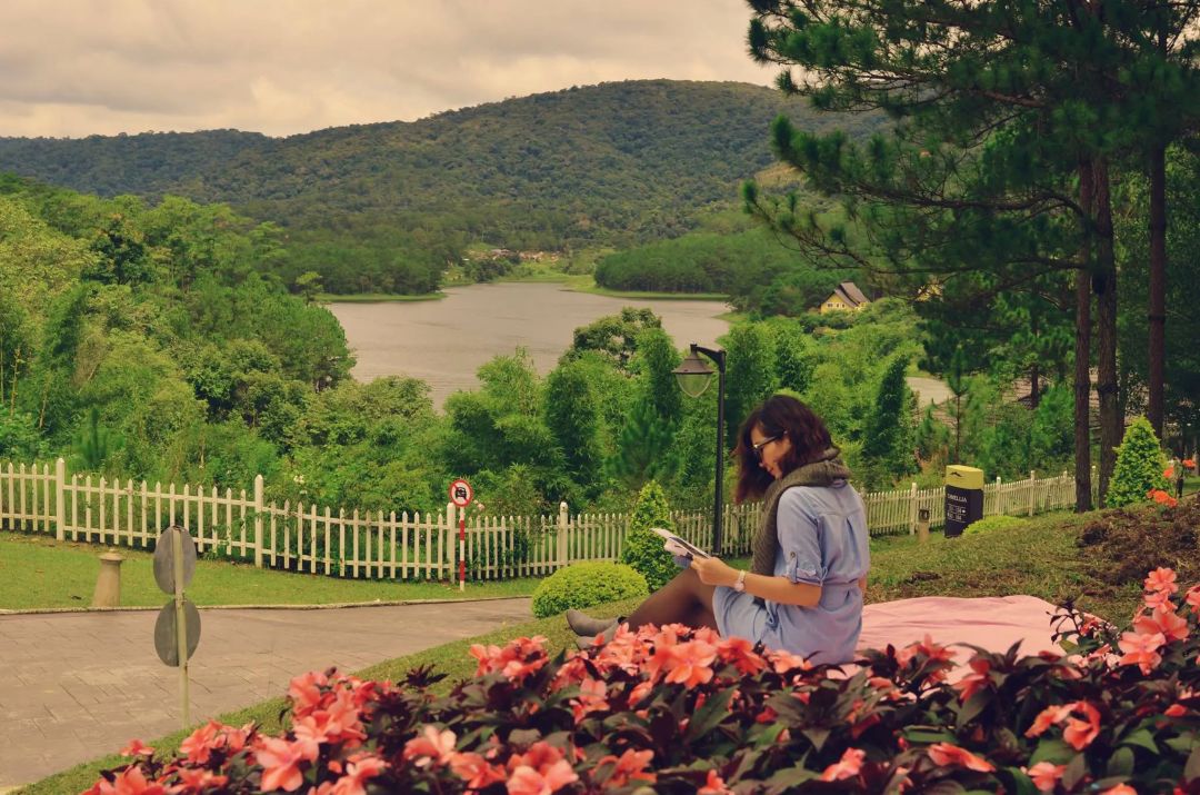Dalat Edensee Lake Resort
