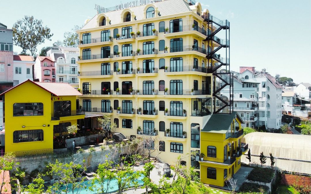 Goldient Boutique Đà Lạt nằm gần bến xe liên tỉnh và các điểm du lịch, thuận tiện di chuyển