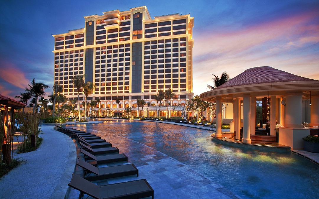 Dành hết tâm huyết cho bài Review InterContinental Grand Hồ Tràm 5* này 1
