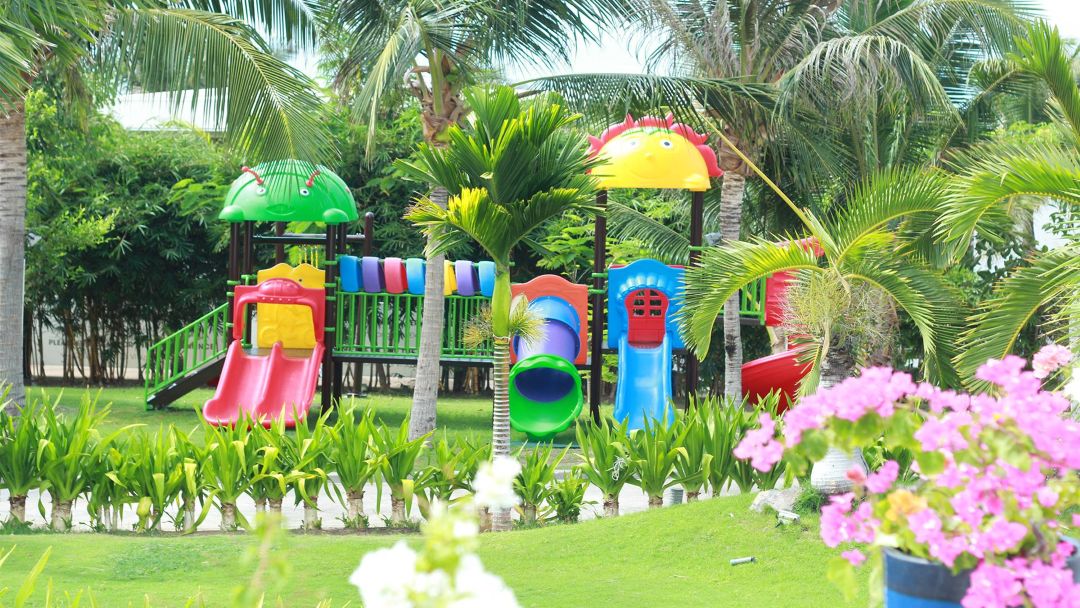 The Cliff Resort Mũi Né có khu vui chơi riêng cho trẻ em trong khuôn viên
