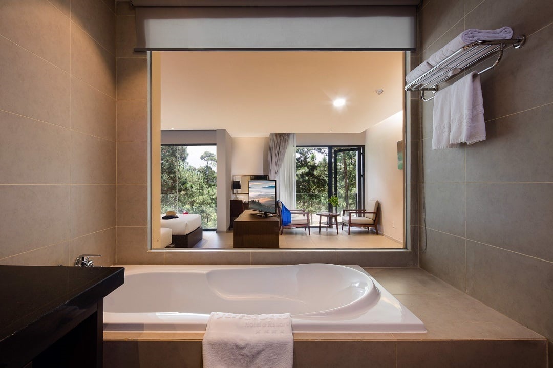List 10 khách sạn Đà Lạt có bồn tắm Chuẩn Chất Chill nhất 10