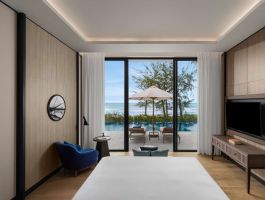 1 Bedroom Villa Beachfront View 1