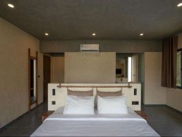 Premier Terrace Sea View