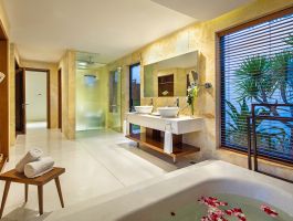 BEACH FRONT POOL VILLA  (3)