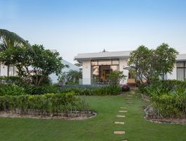 Beach Front Pool Villa