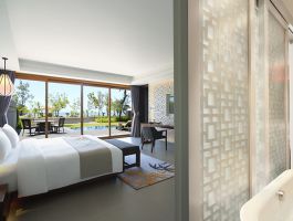 Beachfront Pool Suite 2BR (1)