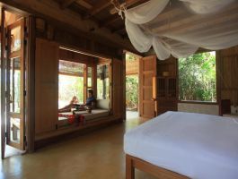 Beachfront Pool Villa (3)