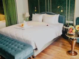 Khu Premier Wing | Deluxe River View