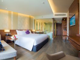 Resort Classic City View