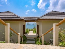 crown-retreat-quy-nhon-resort-2