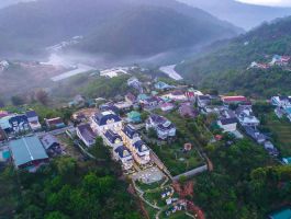 Voucher DaLat DeCharme Village