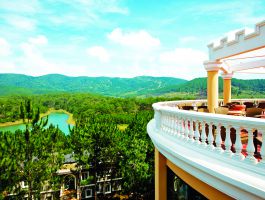 Voucher Dalat Edensee Lake Resort & Spa