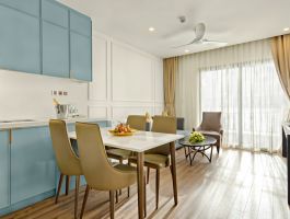 Danang-Golden-Bay-Corner-Suite-Living-Room-01