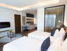 Deluxe Hill View (7)