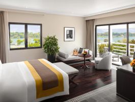 Deluxe hướng sông (1)