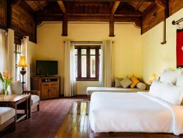 Deluxe - khách Việt (2)