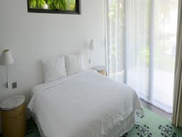 Deluxe Riverfront Pool Residence (3)