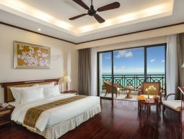 Deluxe suite hướng biển (5)