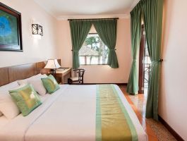 Family Beach Front Villa - 2 BR1