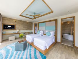 Deluxe Suite City View