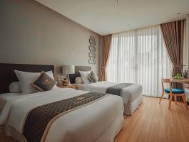 Superior Valley View