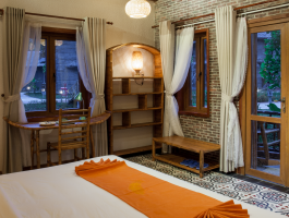 juniordeluxeroomcanthoecolodge1