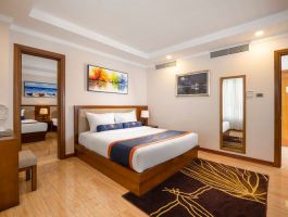  Executive Connecting