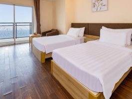 Deluxe Sea View With Balcony