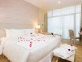 khach-san-diamond-bay-nha-trang-03