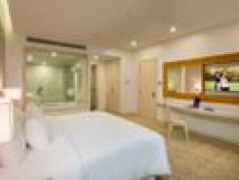 khach-san-diamond-bay-nha-trang-07