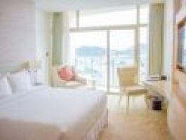 khach-san-diamond-bay-nha-trang-z1