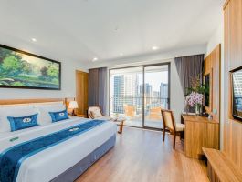 Premier Double City View