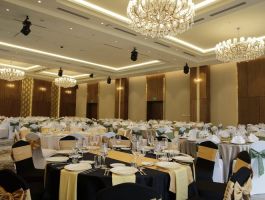Voucher Wyndham Grand KN Paradise Cam Ranh