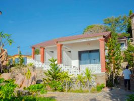 Adora Bay Kê Gà Beach Resort