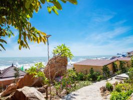 Adora Bay Kê Gà Beach Resort