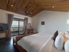 Lagoon View Deluxe (1)