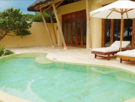 Beach Front 2BR Pool Villa3
