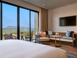 movenpick-phu-quoc-studio-moutain-view-king-3