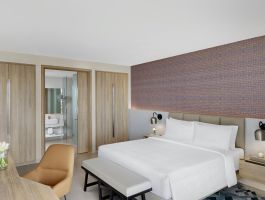 Ocean Front Pavilion 2 BR Upper Floor 3