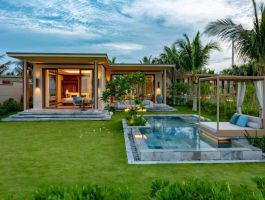 Ocean Pool Villa (1)