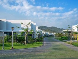 Oceanami Villas & Beach Club Resort